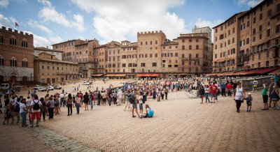 Visting Florence and Sienna | Lens: 15-30mm (1/250s, f5.6, ISO100)